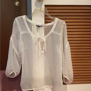 American Eagle Outfitters White 3/4 Sleeve Tie Front Blouse